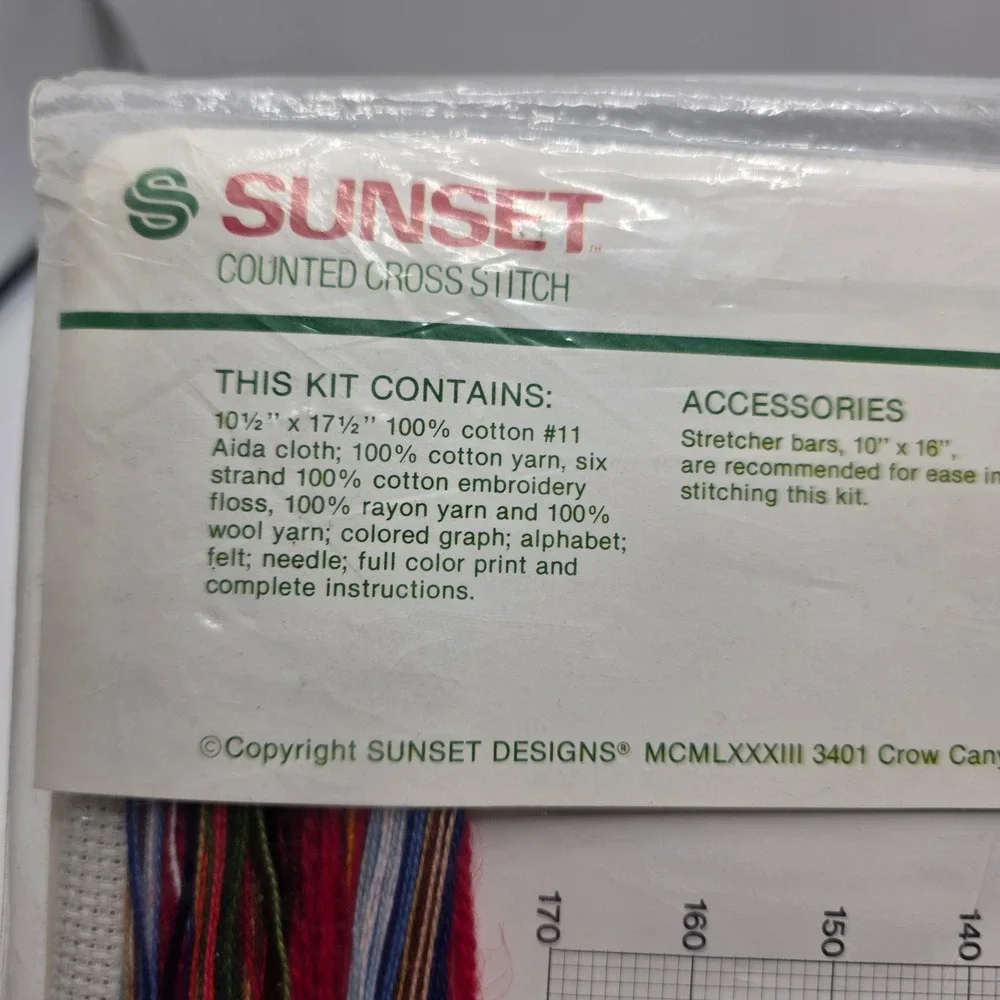 Sunset‎ Cross Stitch Kit Santa's Finishing Touch Red White 1983 Vintage Stocking